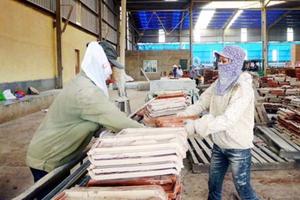 Công ty CP Thạch Bàn Yên Hưng (Quảng Ninh): Khai thác mỏ sét không đúng thiết kế phê duyệt...