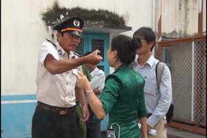 Tạm đình chỉ điều tra vụ án hình sự để chờ kết quả giám định