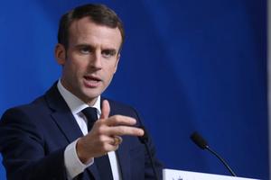 Tỉ lệ tín nhiệm Tổng thống Pháp Macron sụt giảm kỷ lục