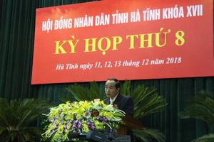 Biệt phái giáo viên làm nóng nghị trường 