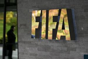 FIFA trừng phạt cựu Chủ tịch Liên đoàn bóng đá Gambia vì tham nhũng