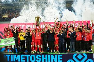 Năm thành công vang dội!