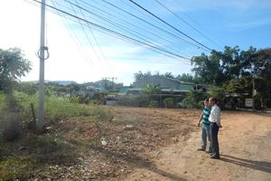 Nhiều lãnh đạo xã thừa nhận chiếm đất rồi đem bán