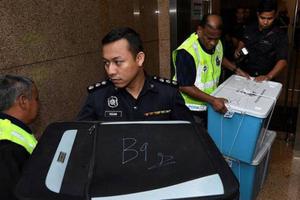 Năm của các chiến dịch càn quét tham nhũng