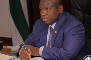 Sẵn sàng sửa sai, bắt đầu từ tham nhũng