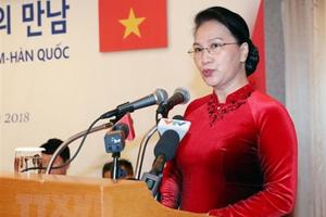 Chủ tịch Quốc hội gặp gỡ nhân sỹ hữu nghị Việt Nam-Hàn Quốc