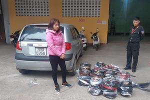 Bắc Giang: Bắt đối tượng vận chuyển 780 dây thắt lưng da lậu 