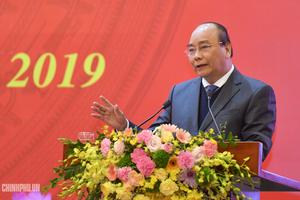 Thủ tướng lưu ý tình trạng một bộ phận cán bộ mất dân chủ