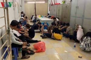 TPHCM: Phát hiện hàng chục “dân bay” phê thuốc trong vũ trường
