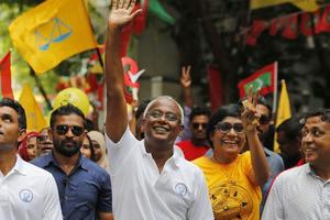 Nhằm vào các công ty Trung Quốc