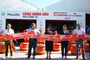 Tổng giá trị giải thưởng  gần 30.000 USD