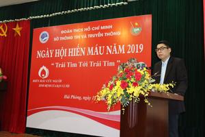 Vận động hiến máu tình nguyện