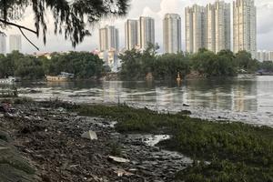 Khi quy định pháp luật về nhà đất bị… hiểu lệch hướng