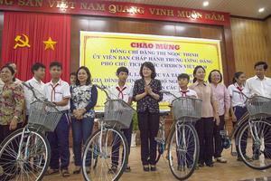 Phó Chủ tịch nước Đặng Thị Ngọc Thịnh làm việc tại Kiên Giang