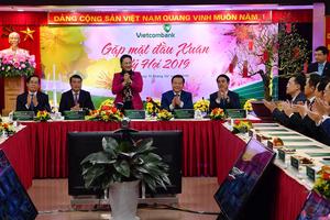 Chủ tịch Quốc hội chúc Tết Vietcombank