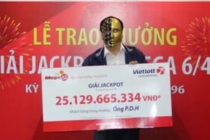 Một khách hàng được trao giải Jackpot 25 tỷ đồng đúng ngày Thần tài