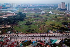 Các ‘đại gia’ ngoại đã thâu tóm đất tây Hồ Tây như thế nào?