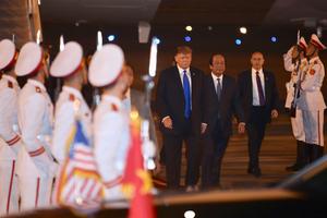 Tổng thống Hoa Kỳ Donald Trump đến Việt Nam lần thứ hai
