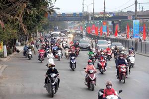 Sẵn sàng các phương án tàu xe cho người dân trở lại làm việc sau Tết