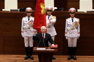 Dấu ấn nhân sự, cán bộ và “lò nóng lên rồi”