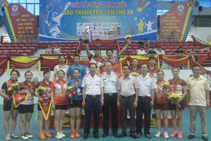 Rộn ràng cho mỗi mùa Giải