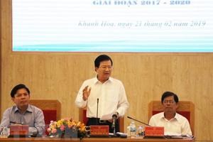Sớm giao mặt bằng để triển khai dự án đường cao tốc Bắc - Nam phía Đông