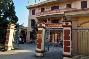 Bắt giam 4 tháng nữ cán bộ địa chính phường Ba Đình