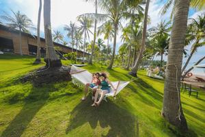 Giữa mùa du lịch Phú Quốc, cáp treo Hòn Thơm công bố giá vé gây chú ý