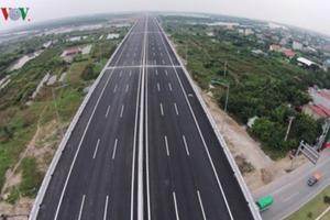 Thủ tướng chỉ thị đẩy nhanh giải phóng mặt bằng cho cao tốc Bắc - Nam