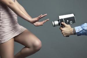 Rúng động bê bối 1.600 người bị quay lén trong khách sạn