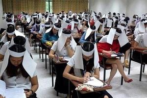 Một nghìn lẻ một kiểu chống gian lận thi cử ở các trường học thế giới