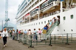 Dự kiến 40 du thuyền sẽ cập cảng Chân Mây trong năm nay