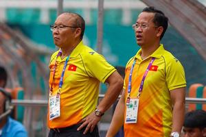 Thầy Park tái hợp trợ lý "ruột" sau lùm xùm ra sách?