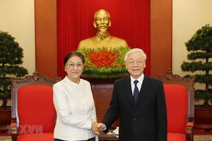Tổng Bí thư, Chủ tịch nước Nguyễn Phú Trọng tiếp Chủ tịch Quốc hội Lào