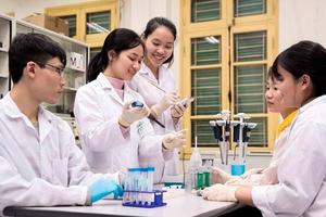 Vingroup cấp học bổng đào tạo thạc sỹ, tiến sỹ trong nước