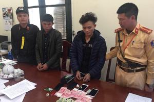 Bắc Giang: Bắt 2 đối tượng vận chuyển heroin bằng xe máy