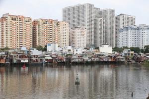 Ai đang hoang mang khi cơ quan chức năng siết chặt pháp lý bất động sản?