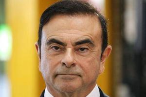 Cựu Chủ tịch Nissan Carlos Ghosn bị cáo buộc tội danh mới