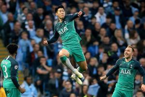 Son Heung-min trở thành cầu thủ châu Á vĩ đại nhất Champions League