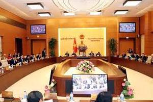  Phân công tham dự phiên họp thứ 33 của UBTVQH