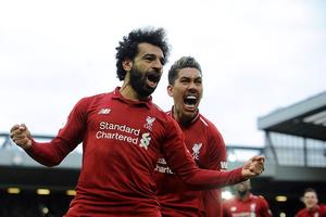 Liverpool thắng kịch tính, Chelsea khiếp cuộc đua tốp 4 nghẹt thở