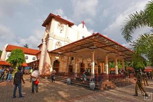 Gần 800 người chết và bị thương trong các vụ tấn công tại Sri Lanka