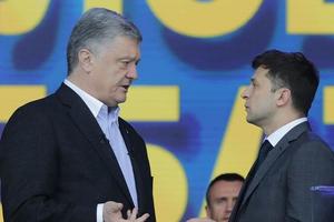 Cuộc bầu cử Tổng thống Ukraine vẫn chưa hết lùm xùm