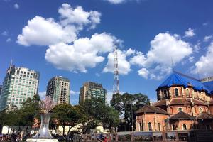 Nắng nóng gay gắt mở rộng toàn Bắc Bộ, nhiệt độ lên đến 40 độ C