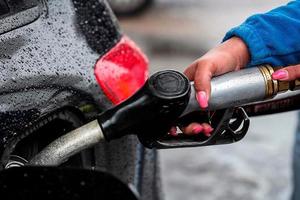 Nigeria bắt giữ 2 cựu Bộ trưởng trong bê bối tham nhũng dầu mỏ