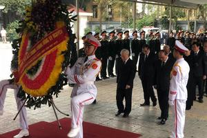 Lãnh đạo Đảng, Nhà nước dâng hương viếng Trung tướng Đồng Sỹ Nguyên