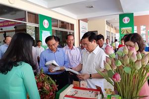 Phó Thủ tướng Vương Đình Huệ dự Diễn đàn về HTX nông nghiệp
