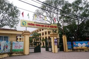 Vụ thầy giáo nghi dâm ô 7 học sinh: Phụ huynh làm đơn minh oan cho thầy