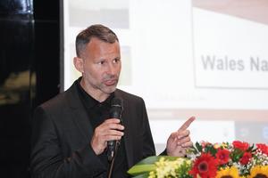 Ryan Giggs: Bóng đá học đường là chìa khóa đưa Việt Nam đến World Cup