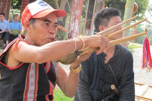 Người giữ hồn cây đàn Chapi